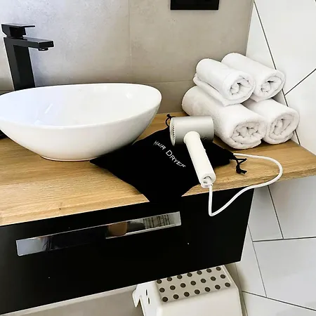 Hill & Chill - Nowoczesne Stodoly Ze Strefa Spa, Balia, Sauna בית נופש