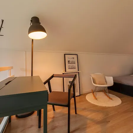 Hill & Chill - Nowoczesne Stodoly Ze Strefa Spa, Balia, Sauna 펜션